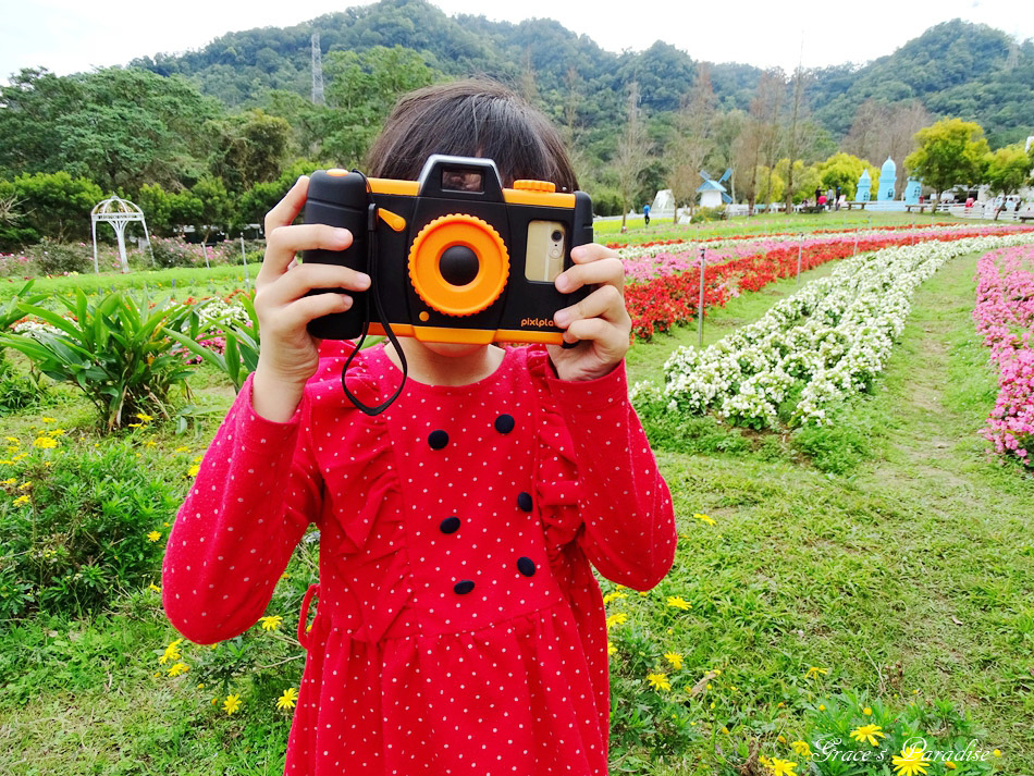 Read more about the article 【兒童好物】美國Pixl Play Camera兒童相機殼-讓孩子也可輕鬆利用大人手機盡情拍照，透過鏡頭看世界，培養攝影能力