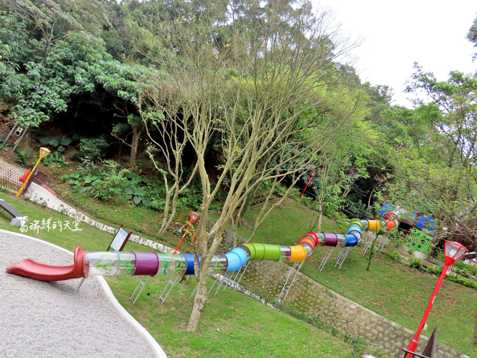 三峽特色公園-中山公園遊戲場 (25).jpg