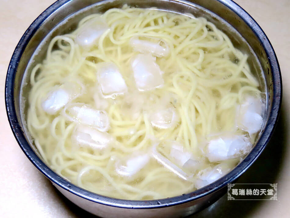 申皇黑芝麻醬-黑芝麻醬料裡 (7).jpg