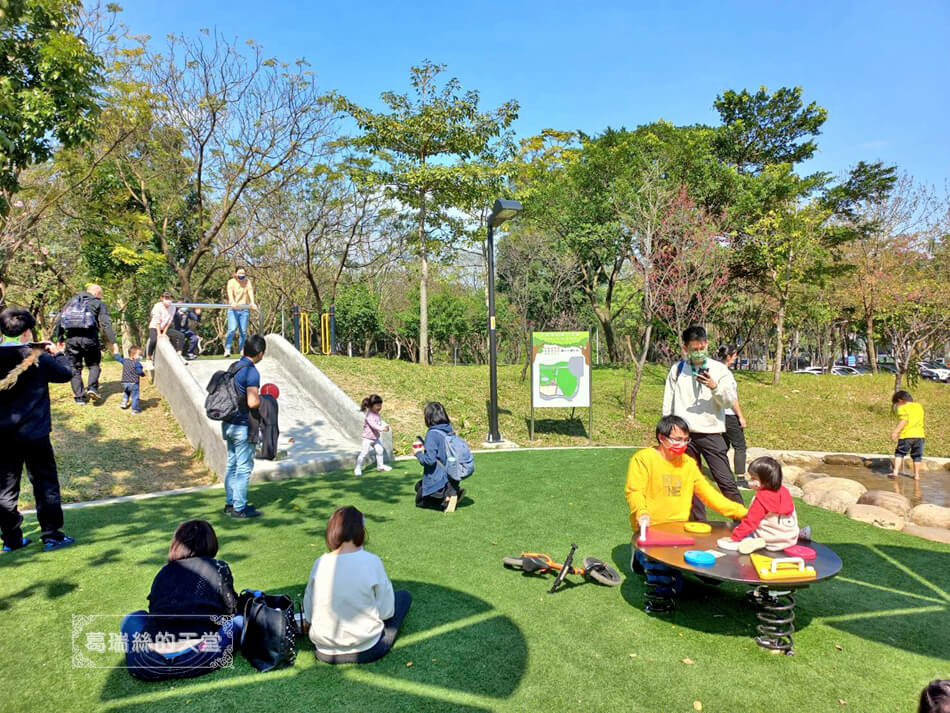 新北特色公園-樹林景觀萬坪公園 (35).jpg