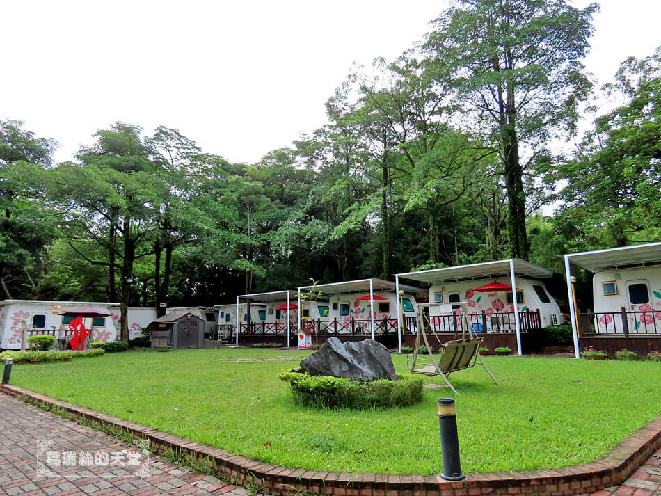 露營車住宿推薦-詩情花園渡假村 (40).JPG